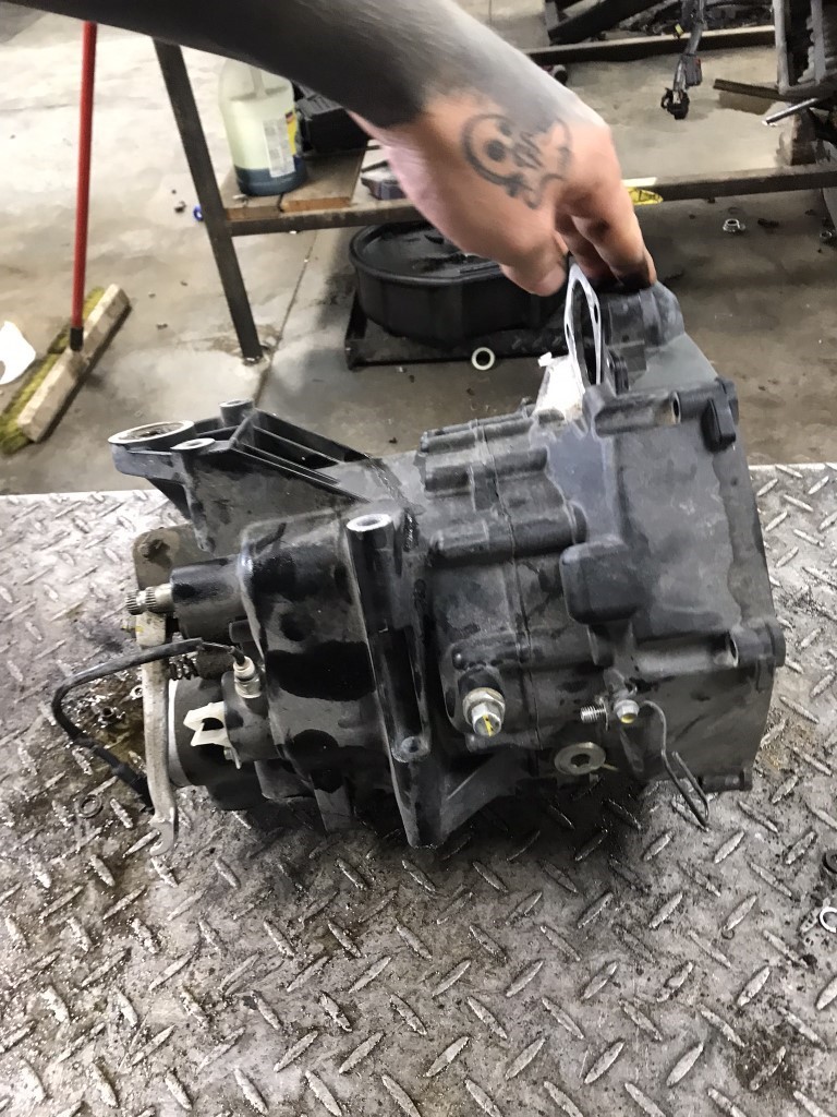 22 Moto Guzzi V7 Stone Transmission Trans Tranny Gear Box 