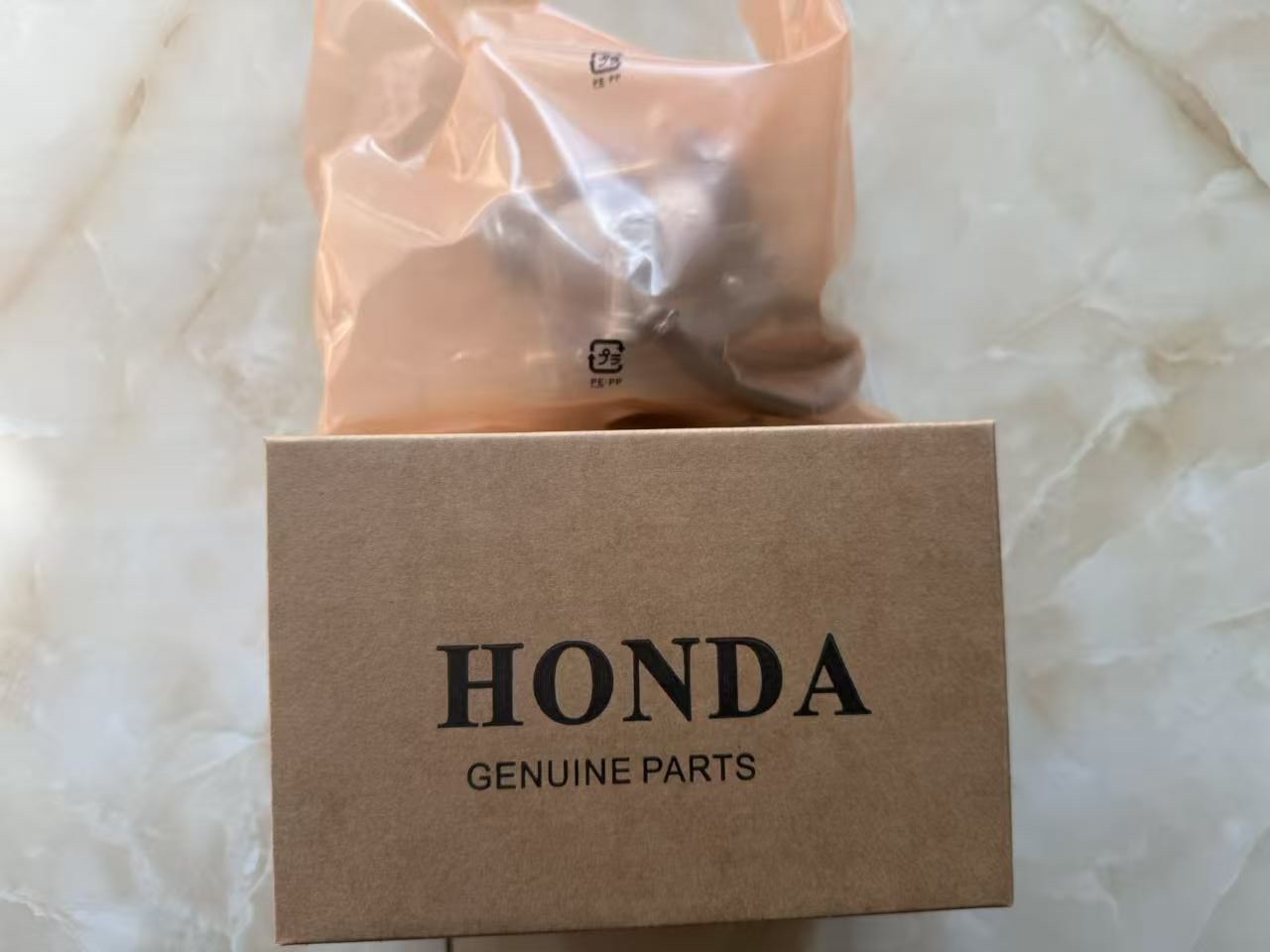 GENUINE OEM HONDA CARBURETOR 2008-2023 NPS50 RUCKUS 16100-GGA-672 US