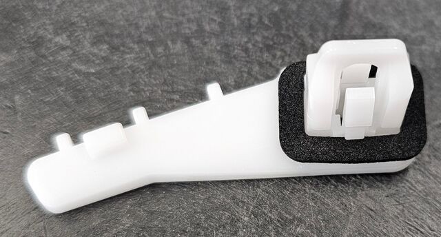 Genuine 2006-2014 Lexus Side Bracket 52197-53020