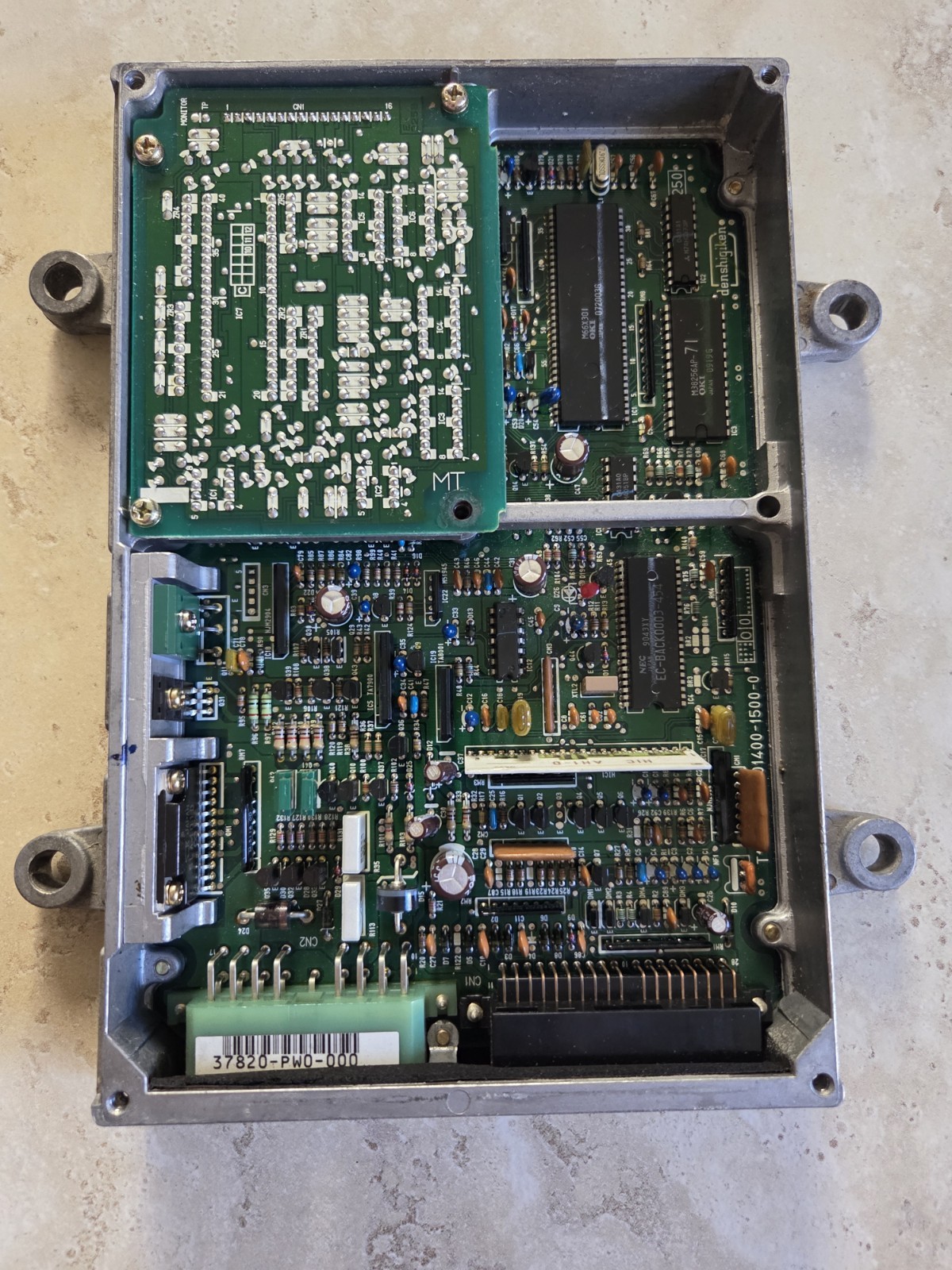 JDM 89-91 Honda CRX B16A OBD0 ECU Manual M/T VTEC 1.6L 37820-PW0-000 Japan JDM 89-91 Honda CRX B16A OBD0 ECU Manual M/T VTEC 1.6L 37820-PW0-000 Japan
