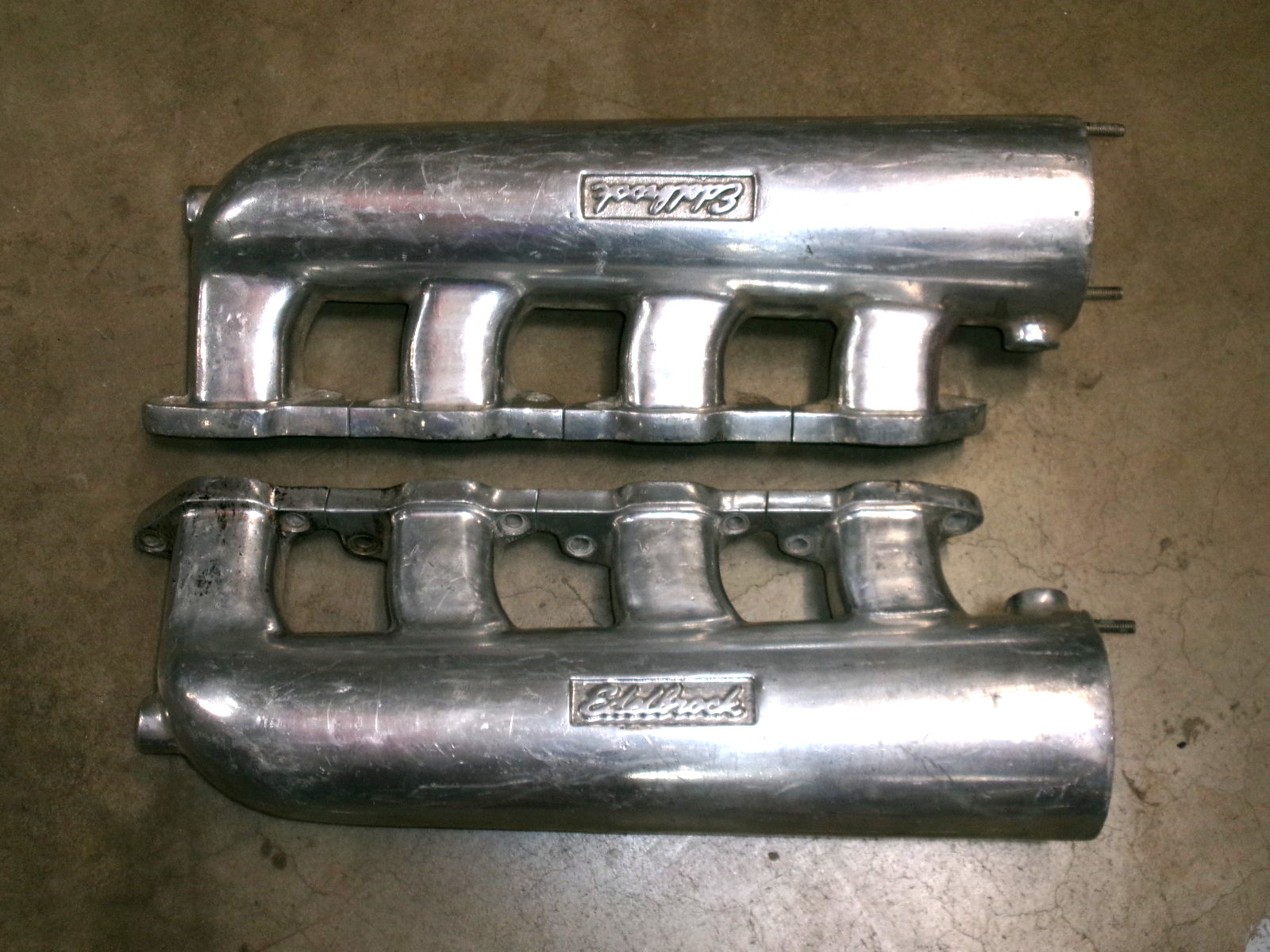 Edelbrock Marine Water Cooled Exhaust Manifolds Big Block Chevrolet V-Drive Jet Edelbrock Marine Water Cooled Exhaust Manifolds Big Block Chevrolet V-Drive Jet