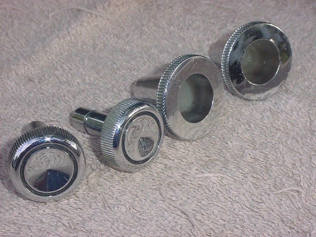 1968 68 67 FORD MUSTANG MACH 1 COBRA JET 429 FASTBACK AM FM RADIO KNOBS CONSOLE 1968 68 67 FORD MUSTANG MACH 1 COBRA JET 429 FASTBACK AM FM RADIO KNOBS CONSOLE