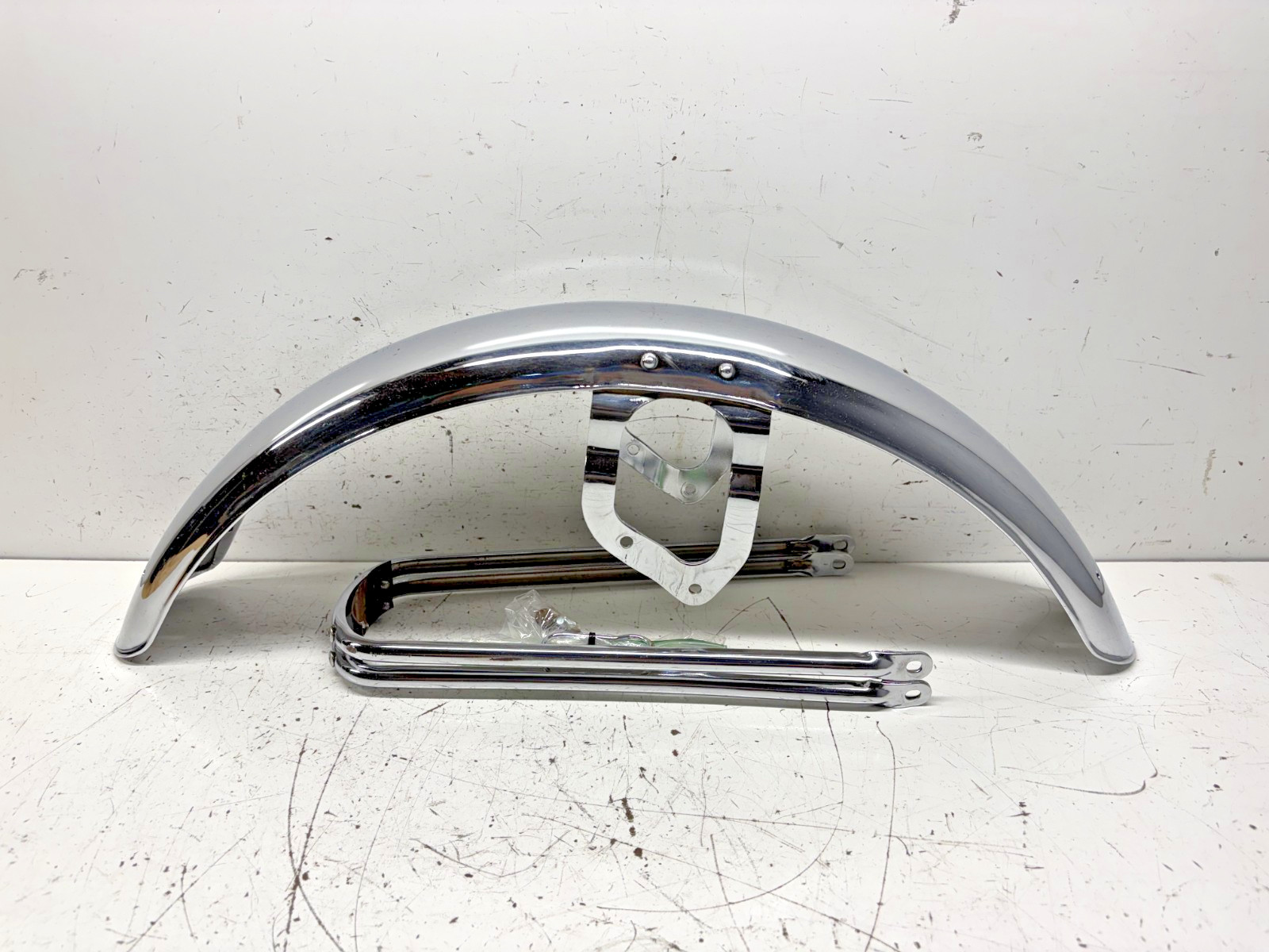 Honda CB350 CB 350 Front Fender Assy. + Hardware / GOOD CHROME (1972)