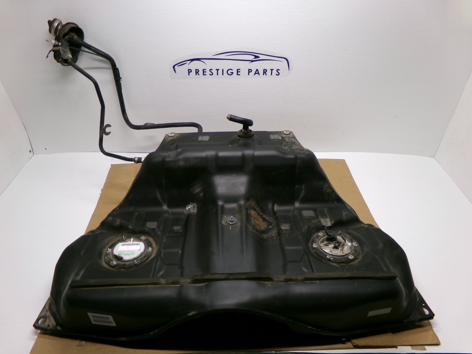 12-13 Mercedes S550 W221 Fuel Gas Tank Reservoir Assembly 2214704301 OEM