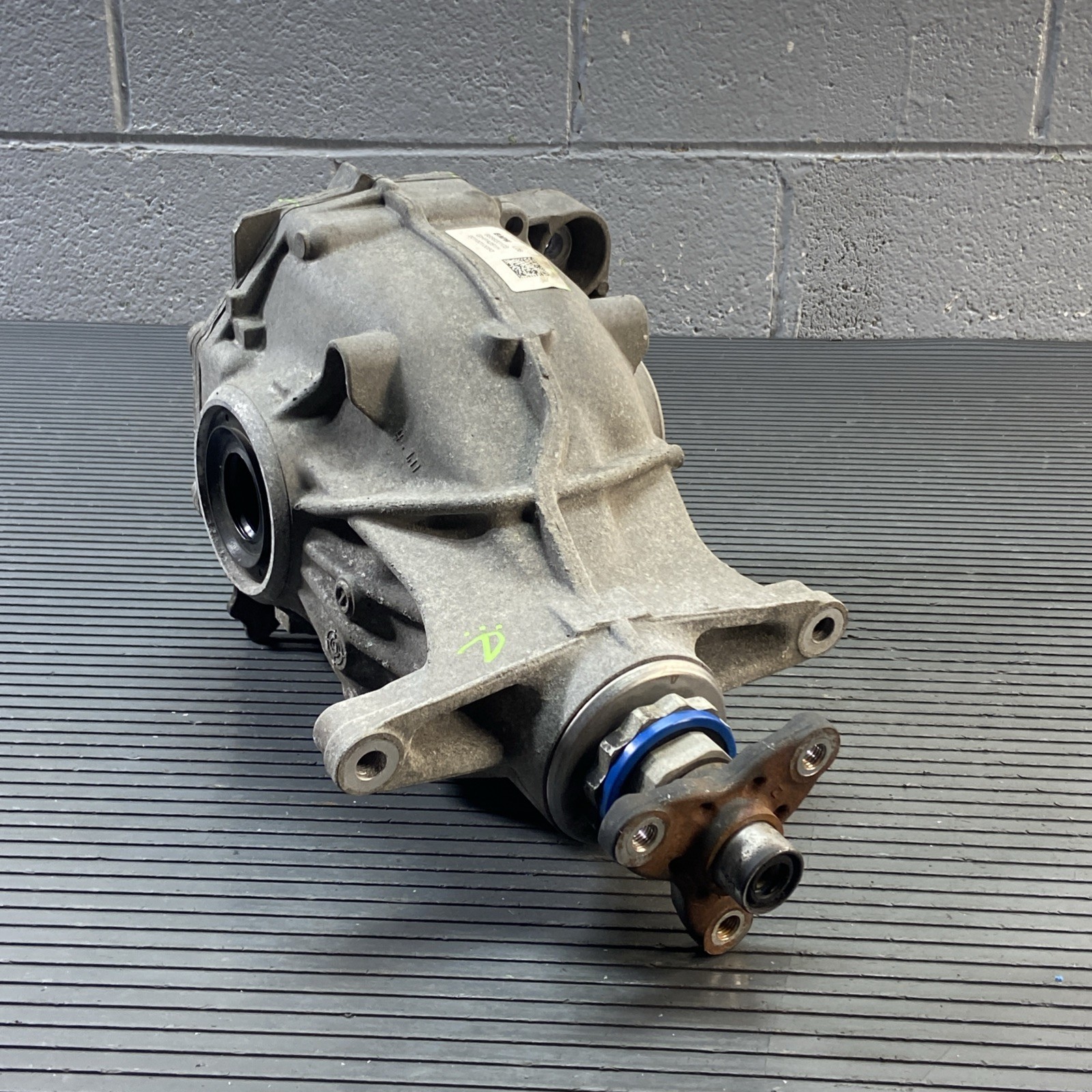 2020-2023 BMW 530i G30 2.0L RWD Differential 2.81 Rear Axle 90K Miles OEM