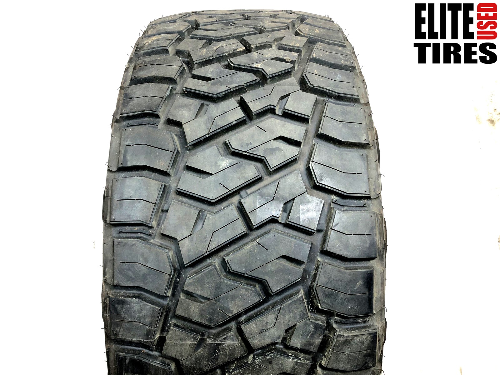 [1] Toyo Open Country R/T Trail Load F LT305/50R22 305 50 22 Tire 16.0/32