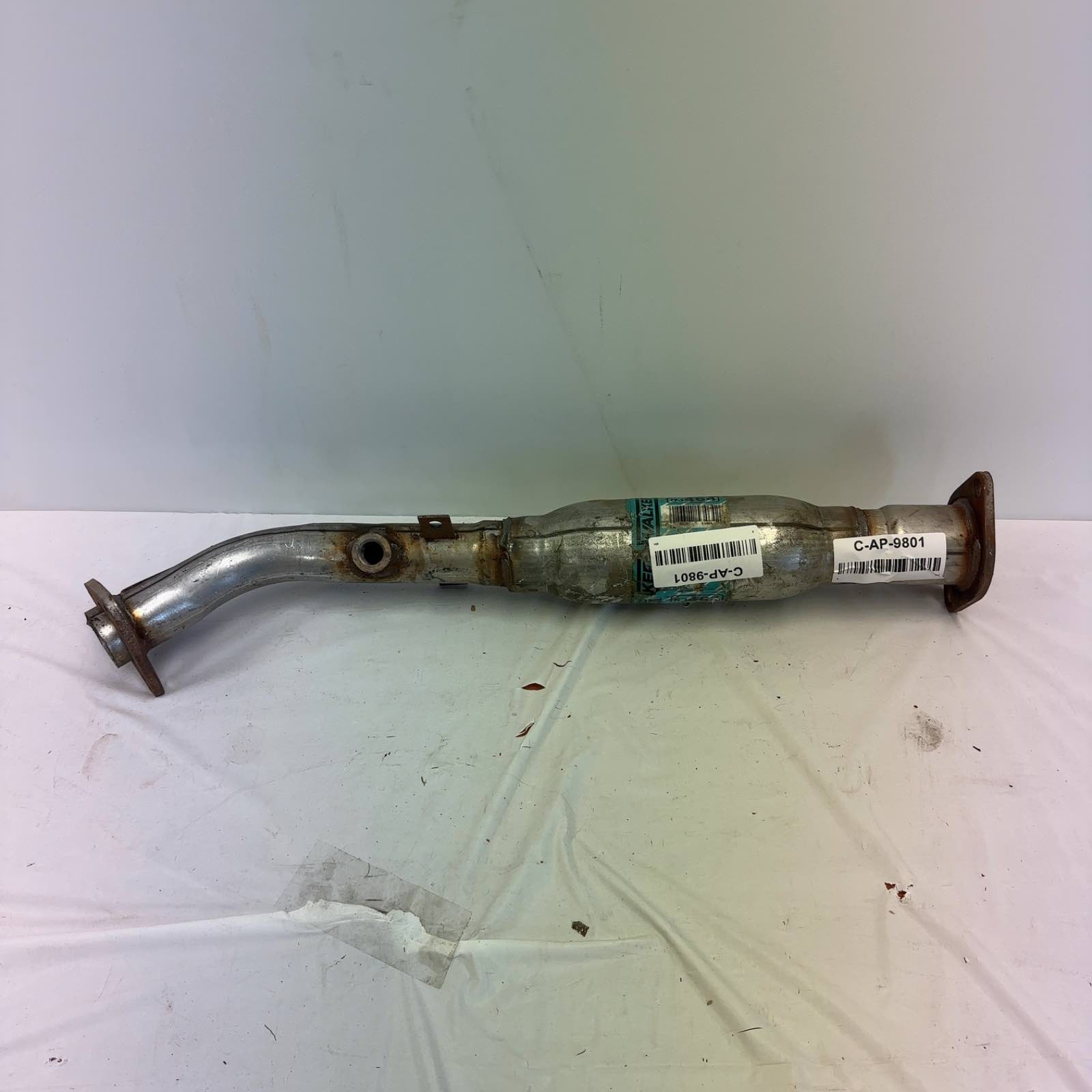 Walker 53464 EPA Ultra Catalytic Converter Front 3.4L Fits 05-06 Chevrolet Equin