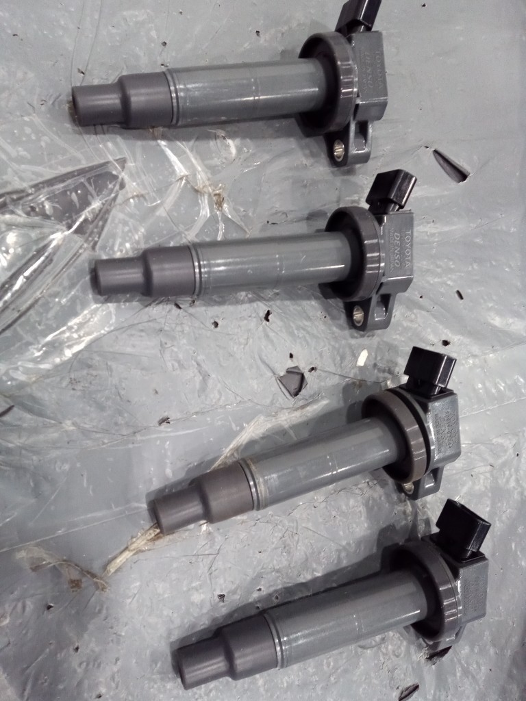 4PCS 90919-02244 DENSO Ignition Coils 673-1307 For 2001-2008 Toyota Rav4 2.4L L4