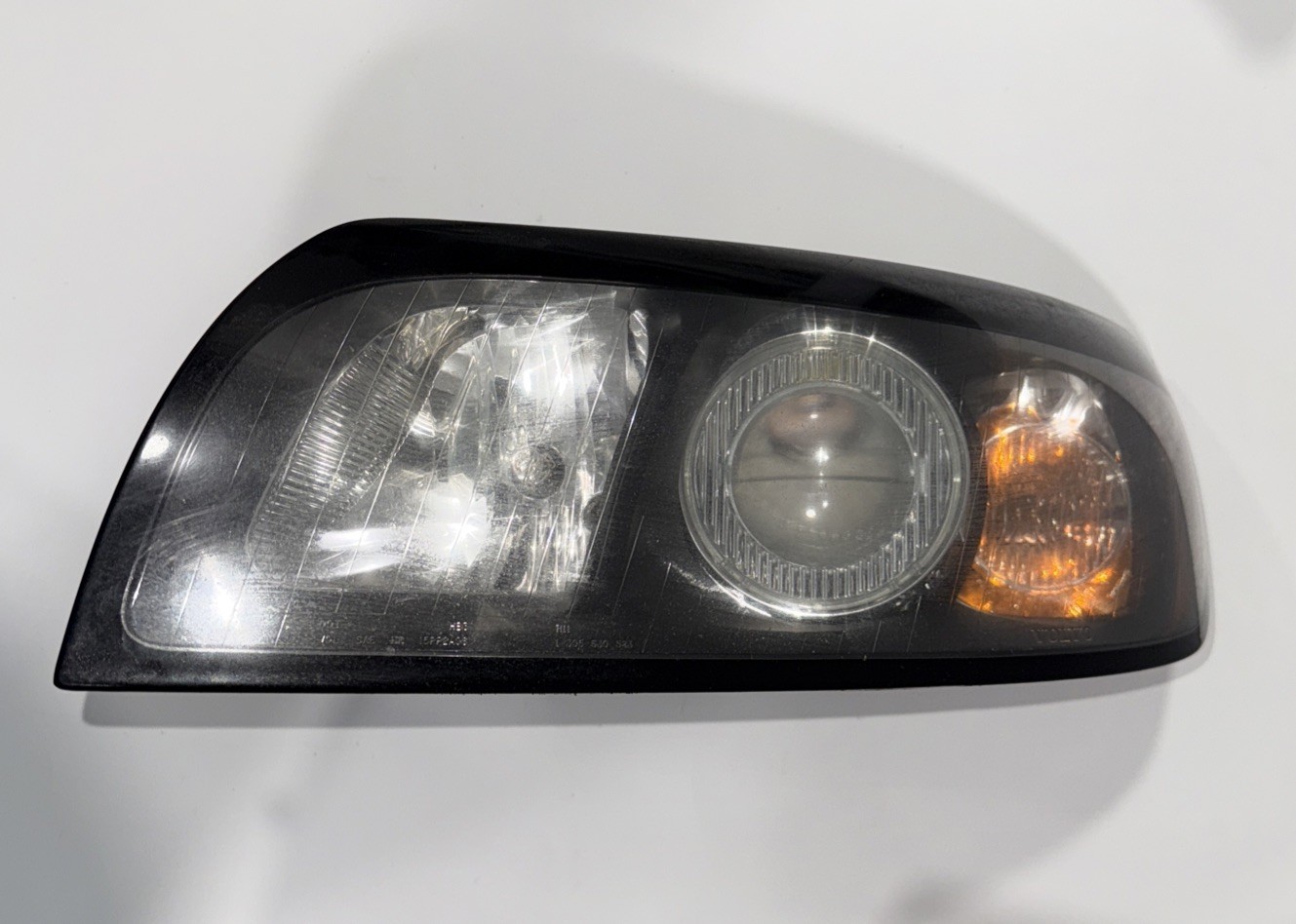 2007-2010 Volvo C30 Headlamp Headlight 31283273 Drivers Left Side Halogen LH OEM