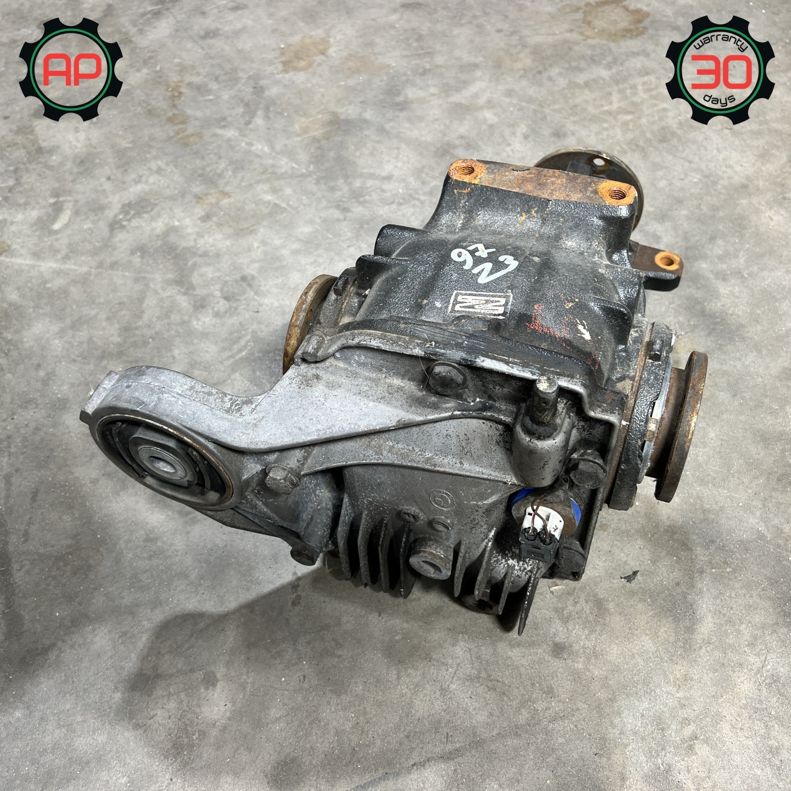 96-99 BMW Z3 ROADSTER 1.9L MANUAL TRANS REAR AXLE DIFFERENTIAL CARRIER OEM 96-99 BMW Z3 ROADSTER 1.9L MANUAL TRANS REAR AXLE DIFFERENTIAL CARRIER OEM