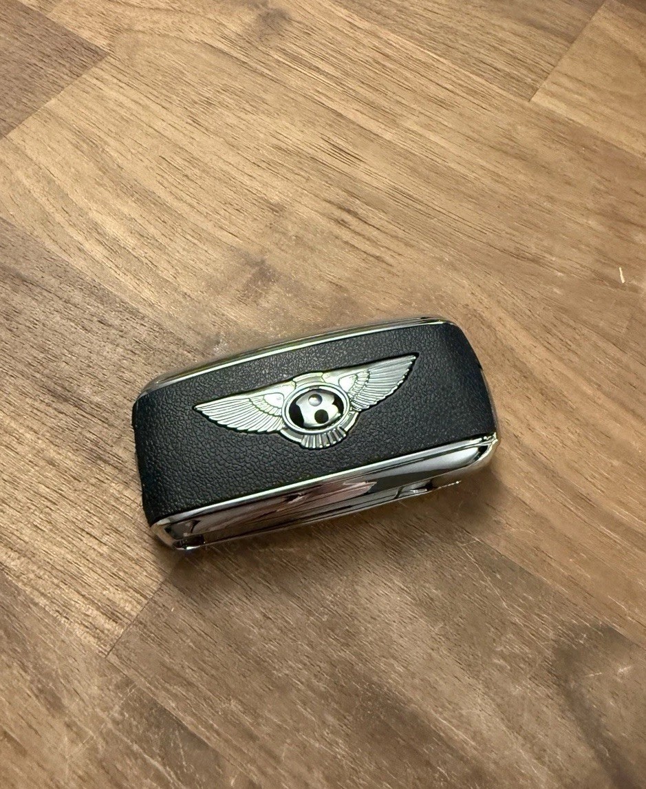 Bentley Key Fob | 3 BUTTONS | GT, GTC, Continental, Flying Spur | KR55WK45032