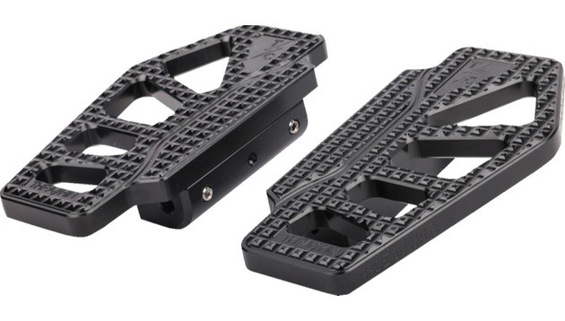 Thrashin Supply Co. Apex Passenger Floorboards Black #TSC-2217-1-BR