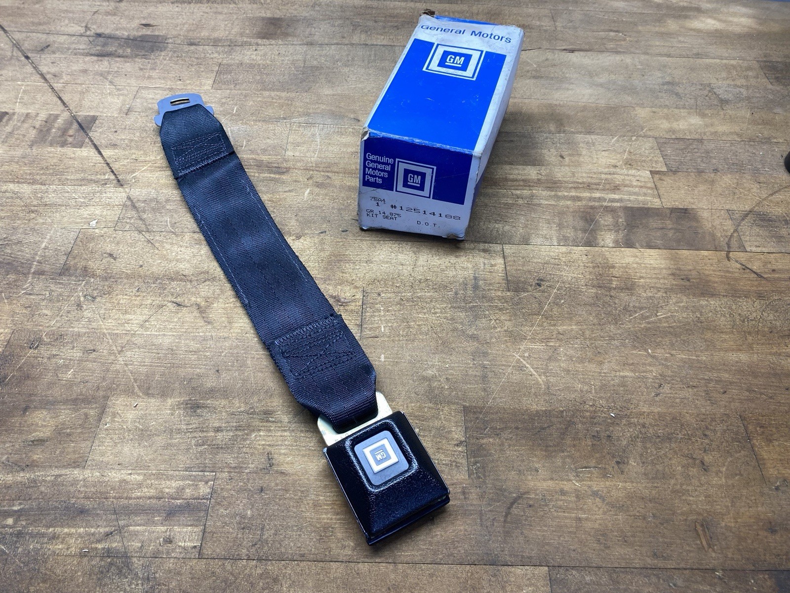 NOS GM Belt Kit Belt Extender 12514188 OEM NOS GM Belt Kit Belt Extender 12514188 OEM