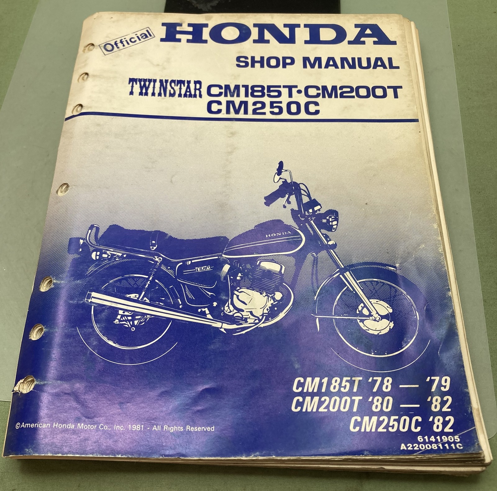 Genuine Honda 6141905 Twinstar CM185T, CM200T, CM250C Shop Manual 1981 Genuine Honda 6141905 Twinstar CM185T, CM200T, CM250C Shop Manual 1981