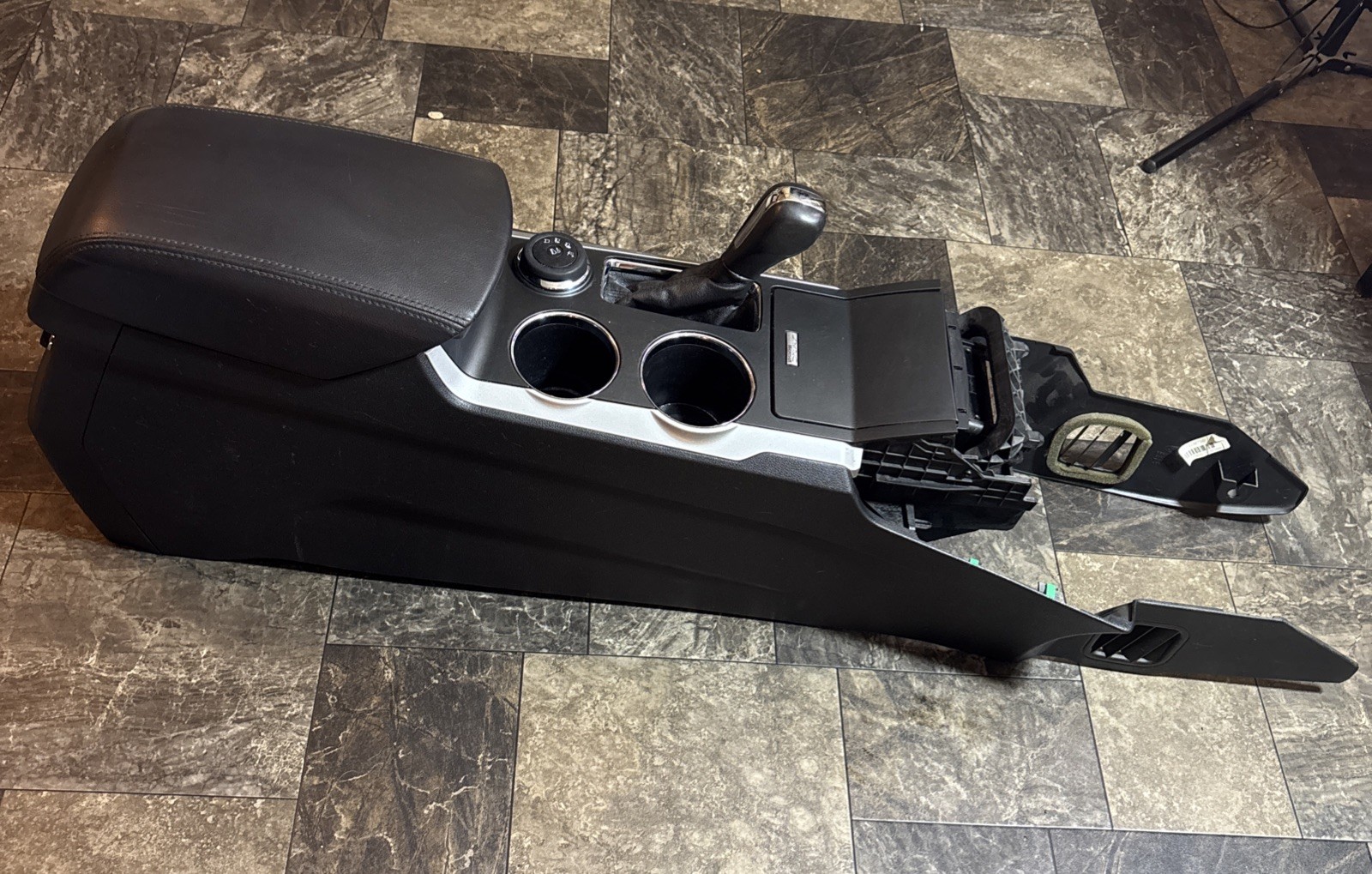 2011-2015 Ford Explorer Front Floor Center Console XLT w/Select Shift Black OEM