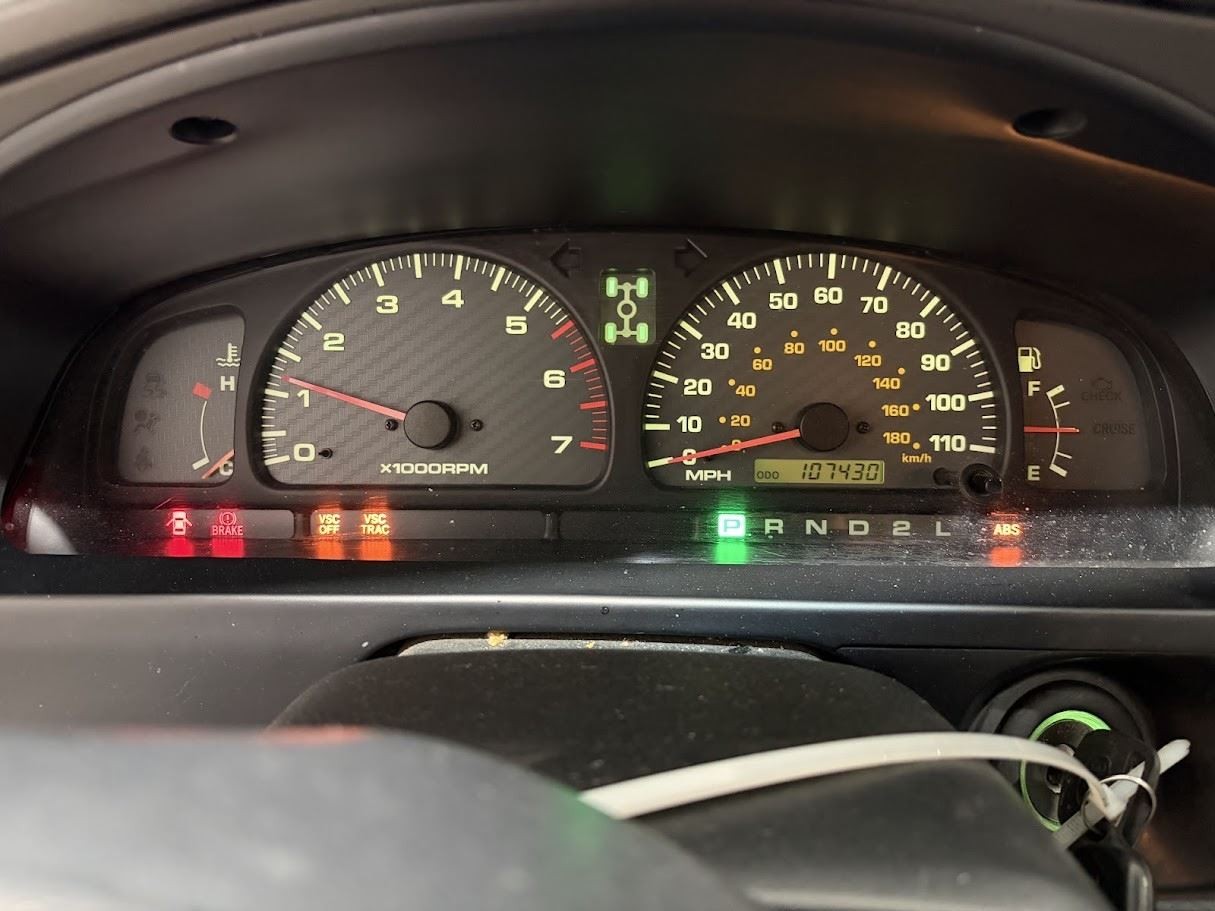 Speedometer MPH Cluster Fits 01-02 4 RUNNER 1171901
