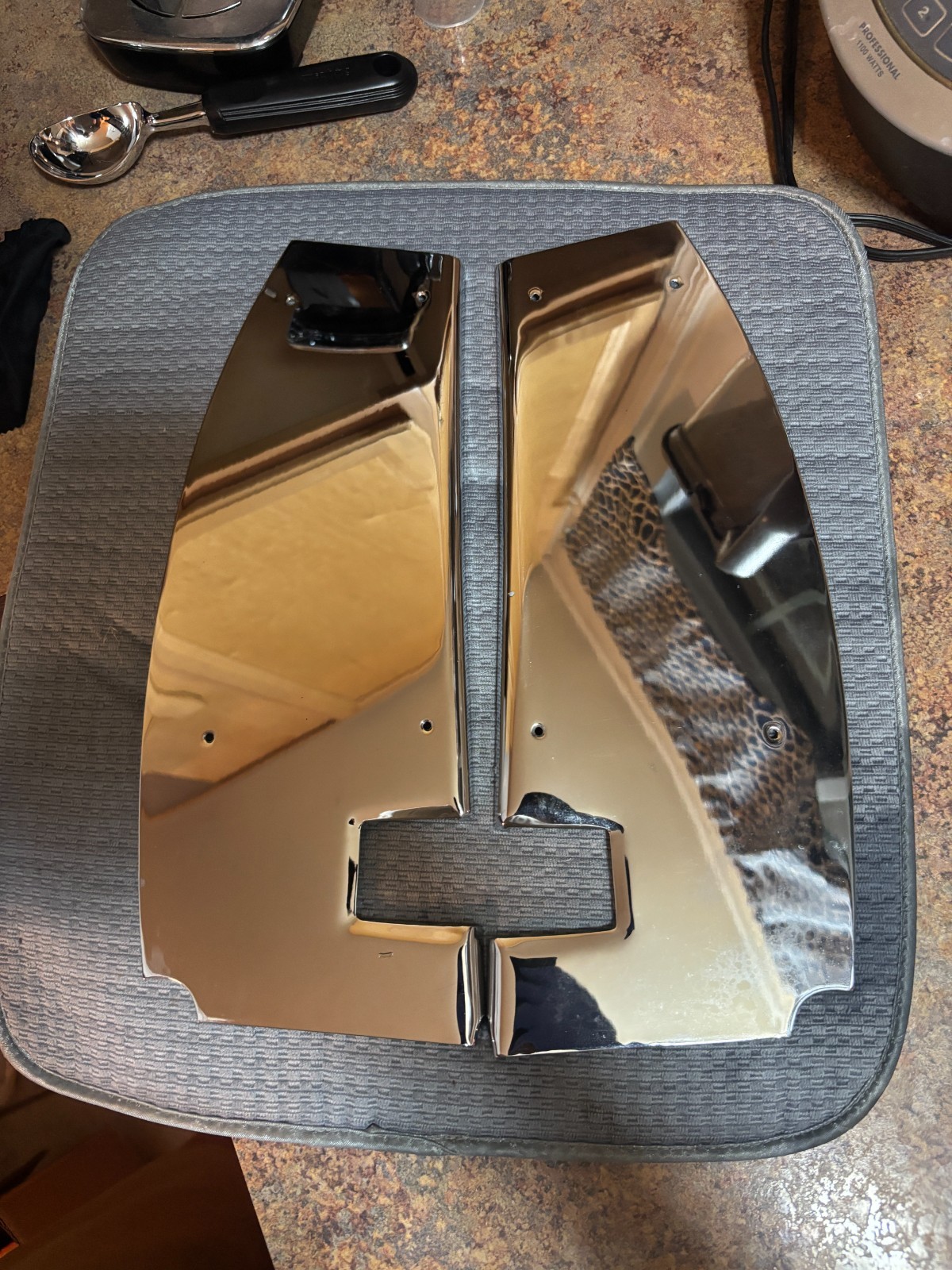 New 1972-1985 Mercedes-Benz Chrome Door Jamb Plate Pair *DJP-107