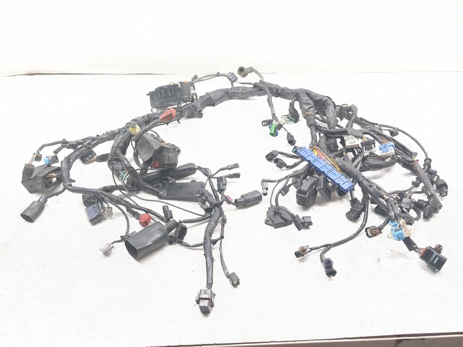 18-26 Honda GL1800 Goldwing 1800 Main Wire Harness 32100-MKC-A20