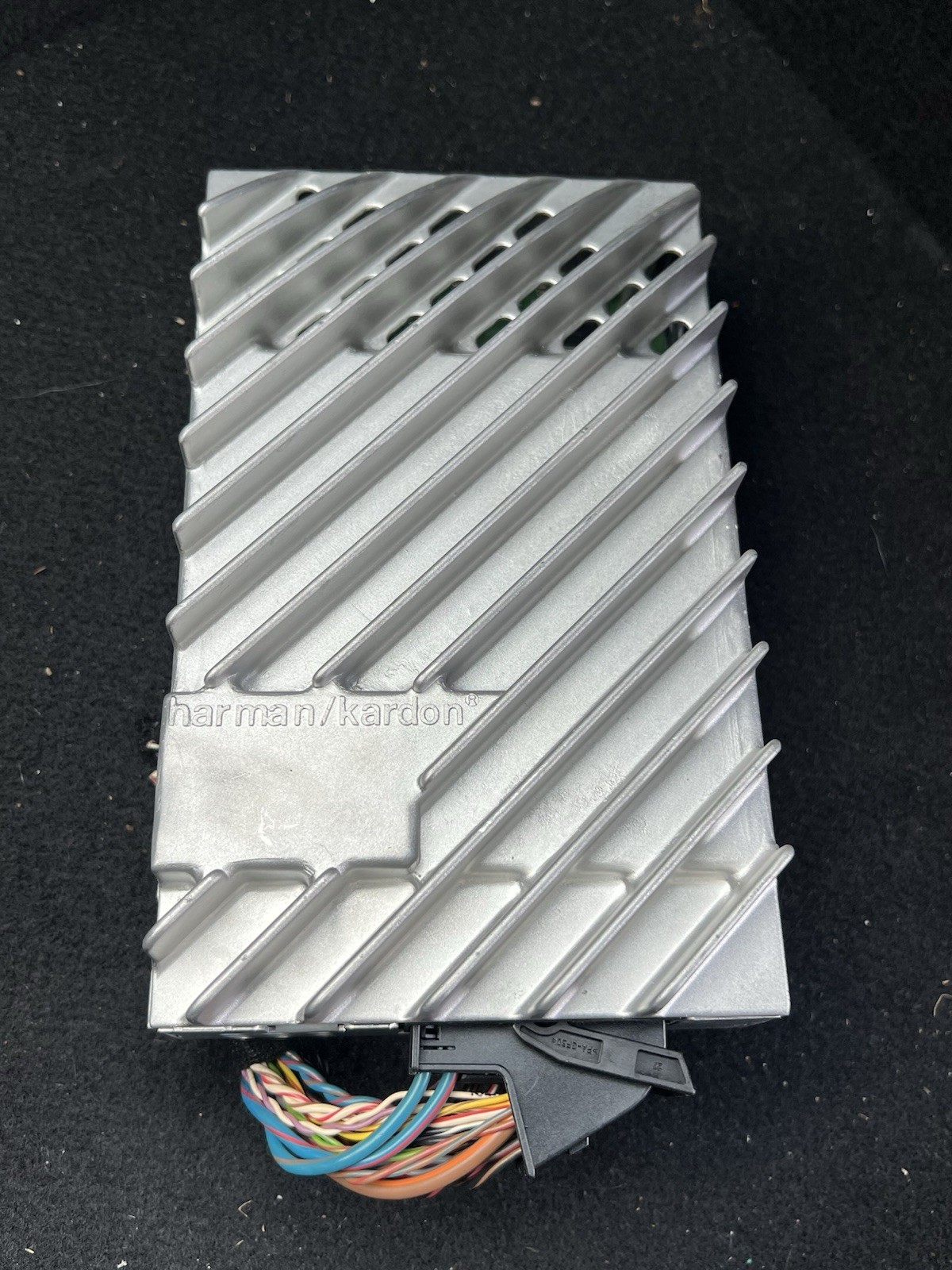 2016-2022 BMW Mini Cooper OEM Harman/Becker Hi-Fi Amplifier HS-B225 X1 X2 M2 2016-2022 BMW Mini Cooper OEM Harman/Becker Hi-Fi Amplifier HS-B225 X1 X2 M2