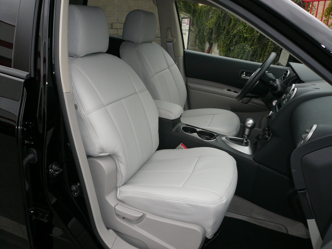 Clazzio Light Grey Leather Seat Covers for 2009-2014 Nissan Cube 1.8/S/SL/Krom