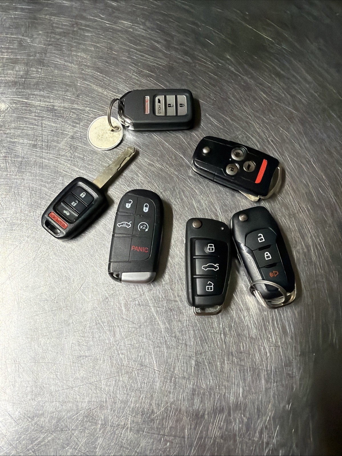 Lot Of 6 Key Fobs Lot Of 6 Key Fobs