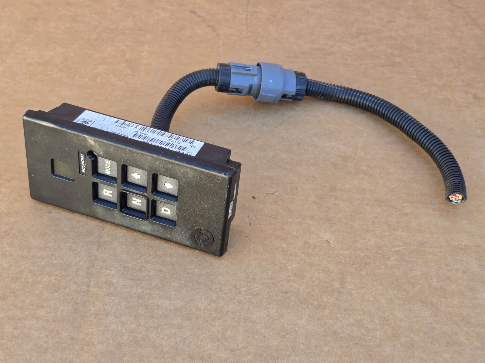 USED OEM Allison 29538360 Transmission Shift Gear Selector Touch Pad WPB13 Plug USED OEM Allison 29538360 Transmission Shift Gear Selector Touch Pad WPB13 Plug