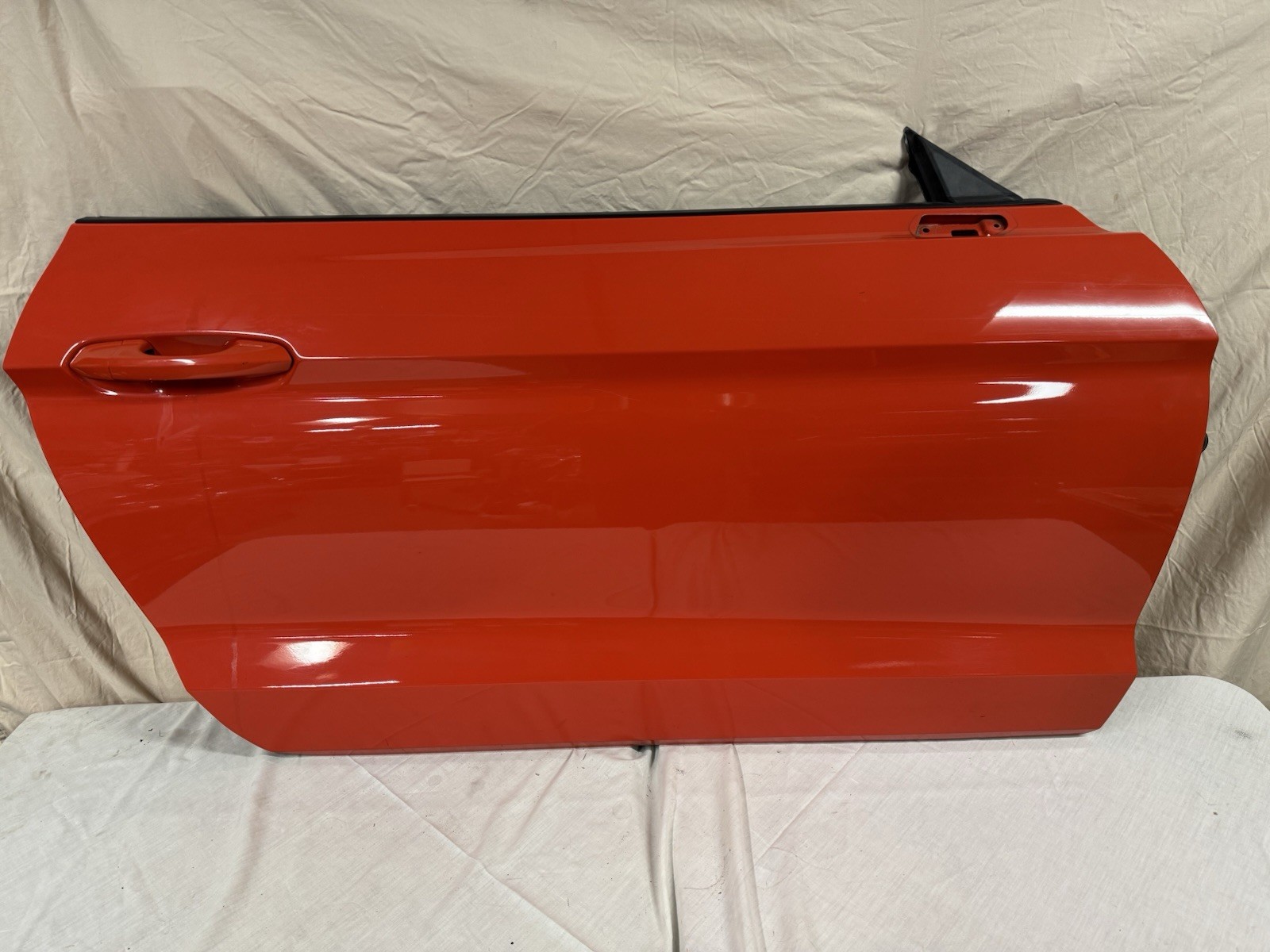 2015 Mustang GT Passenger RH Door Competition Orange 2015 Mustang GT Passenger RH Door Competition Orange