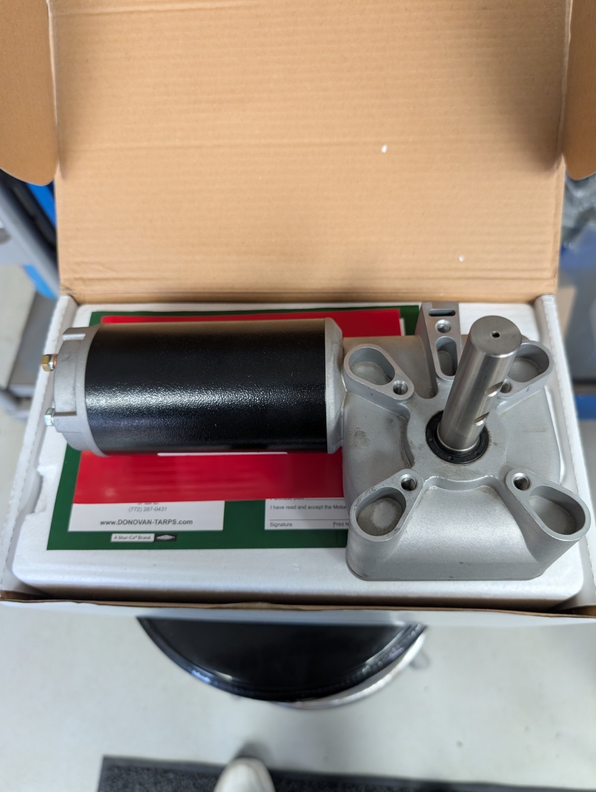 Donovan Durabuilt 1704878 Tarp Motor w/ Chrome Cover Donovan Durabuilt 1704878 Tarp Motor w/ Chrome Cover