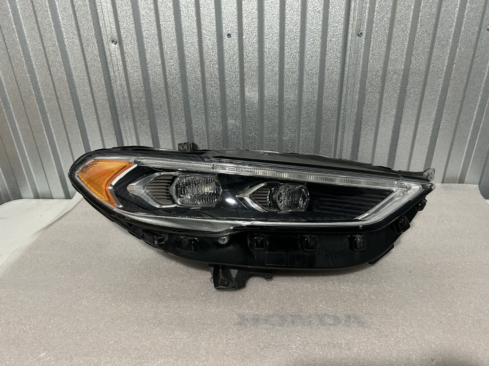 2017-2020 Ford Fusion FULL LED Factory OEM Right/Pass Headlight ALL TABS #54 2017-2020 Ford Fusion FULL LED Factory OEM Right/Pass Headlight ALL TABS #54