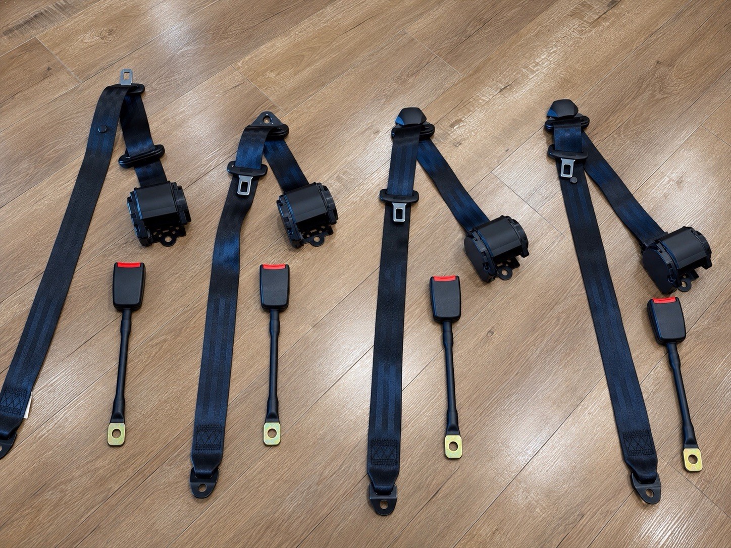 HMMWV Humvee H1 BLACK SEAT BELT M998 1097 1165 1167 1123 most all military truck