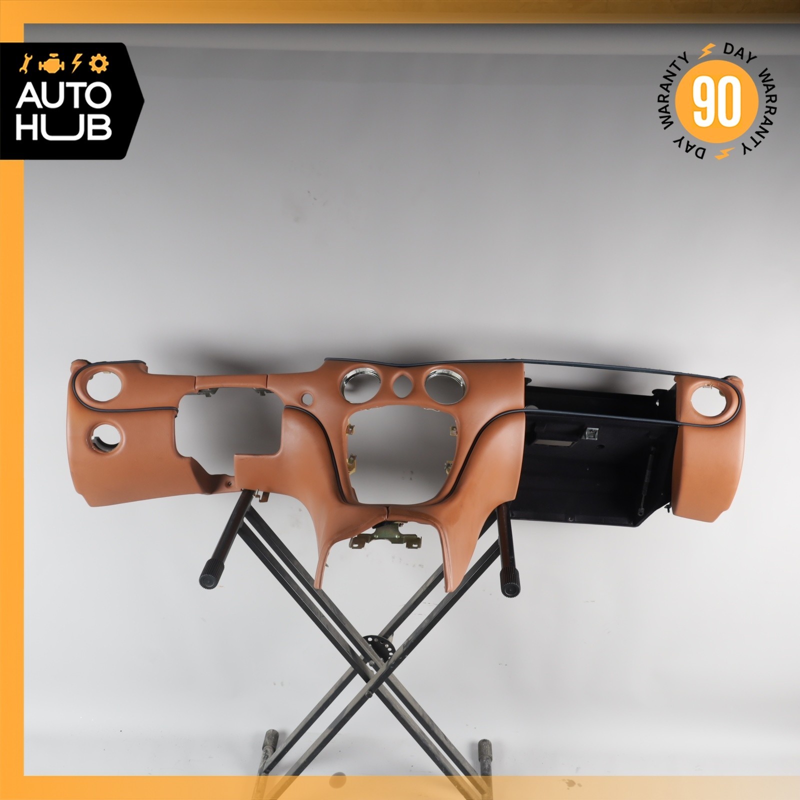 02-07 Maserati 4200 M138 Coupe Spyder Dashboard Dash Board Panel Assembly OEM 02-07 Maserati 4200 M138 Coupe Spyder Dashboard Dash Board Panel Assembly OEM