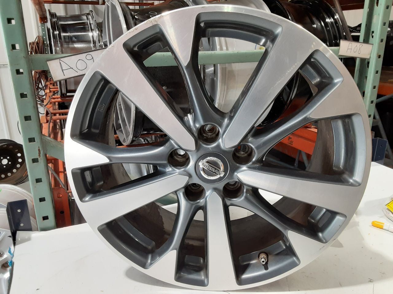 Wheel 18x7-1/2 Alloy 10 Spoke Sr Machined And Painted Fits 16-17 ALTIMA 849