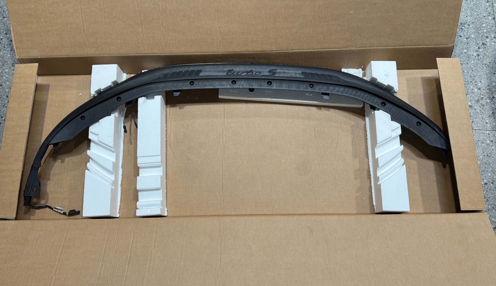 2014-2019 PORSCHE 911 TURBO S 991 FRONT BUMPER LOWER SPOILER LIP OEM 99150535705 2014-2019 PORSCHE 911 TURBO S 991 FRONT BUMPER LOWER SPOILER LIP OEM 99150535705