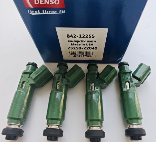 New 4X Fuel Injectors For DENSO Toyota Corolla Celica 1.8L 2000-2007 23250-22040 New 4X Fuel Injectors For DENSO Toyota Corolla Celica 1.8L 2000-2007 23250-22040