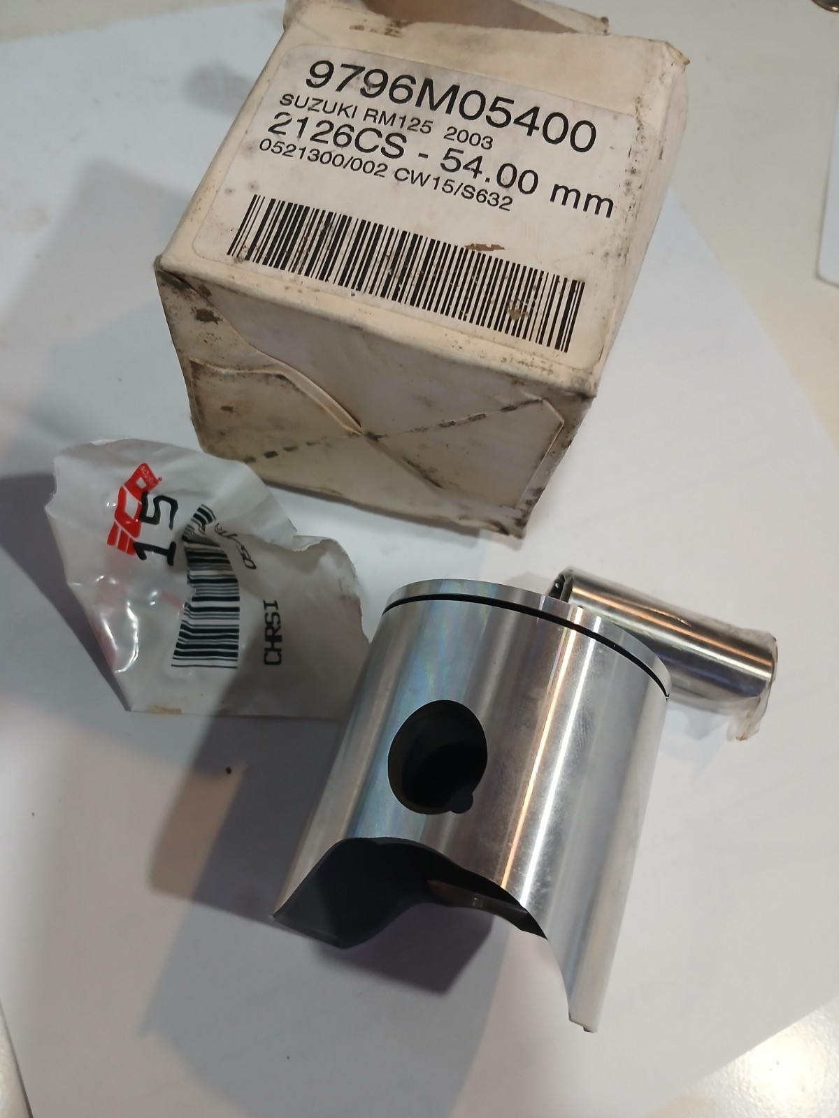 2003 SUZUKI RM 125 RM125  PISTON  NOS Wiseco Piston