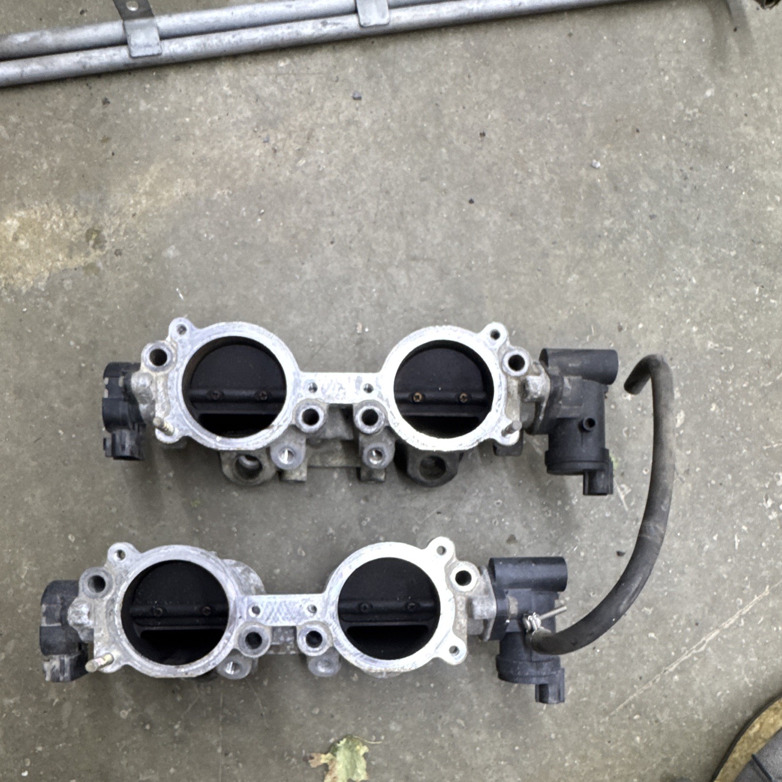 02-07 Subaru WRX Top feed TGV Valve Set OEM EJ205 EJ255 02-07 Subaru WRX Top feed TGV Valve Set OEM EJ205 EJ255
