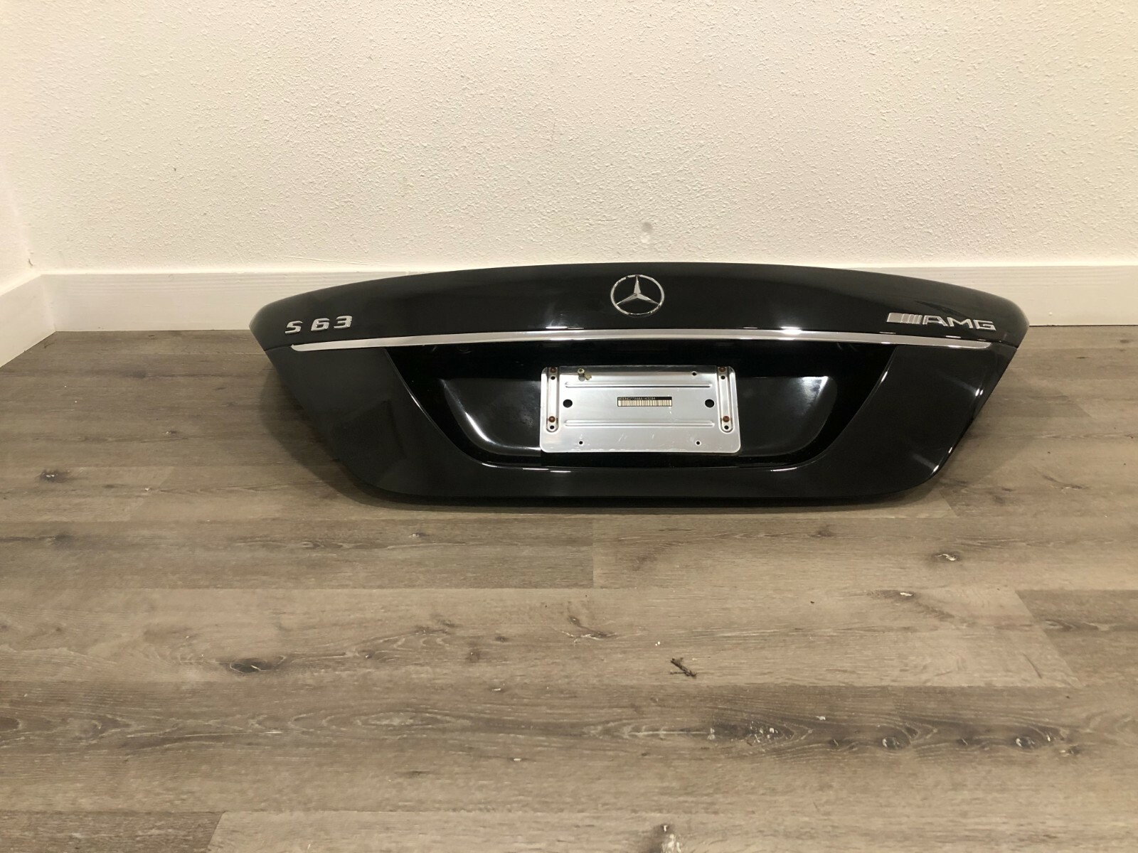 07-2013 MERCEDES BENZ AMG S63 S400 S550 REAR TRUNK LID SHELL ASSEMBLY BLACK OEM 07-2013 MERCEDES BENZ AMG S63 S400 S550 REAR TRUNK LID SHELL ASSEMBLY BLACK OEM