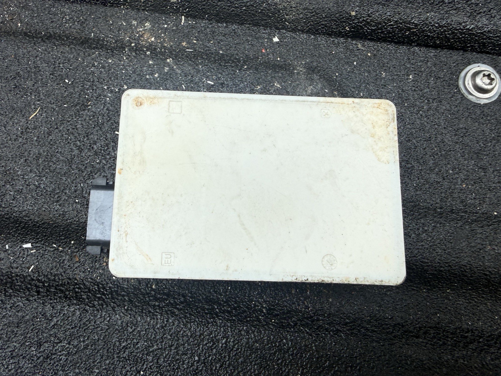 Mercedes Blind Spot Assist Radar Sensor Distance Module OEM A0009058104 Mercedes Blind Spot Assist Radar Sensor Distance Module OEM A0009058104