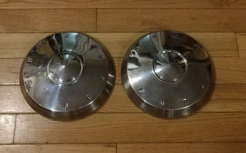 1959-1963 Pair of Vintage Ford Dog Dish Hub Caps BB Poverty OEM 10 3/16\ 1959-1963 Pair of Vintage Ford Dog Dish Hub Caps BB Poverty OEM 10 3/16\