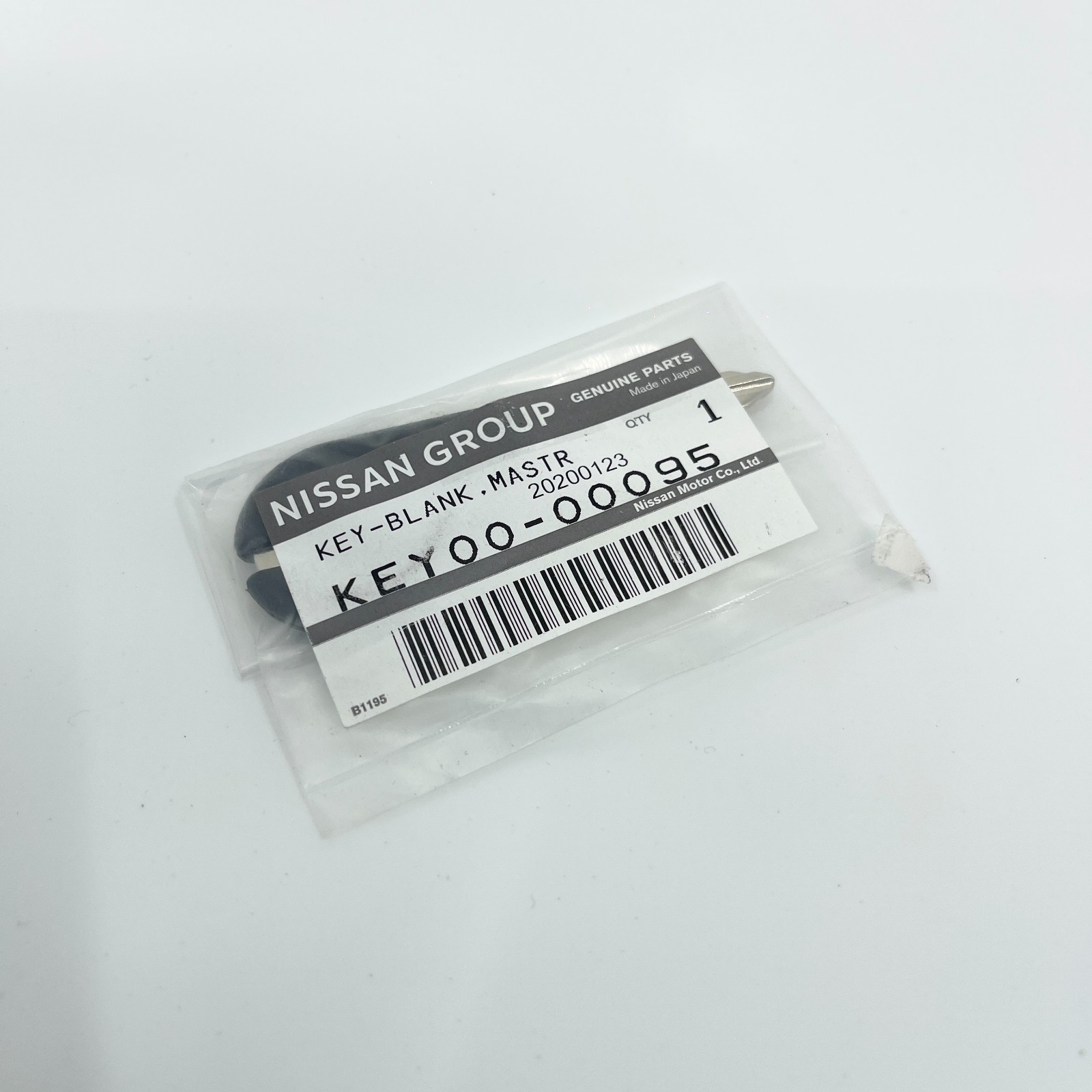 New Genuine OEM  Nissan 1990-1996 Key-Blank Uncut NISSAN 300ZX Z32  KEY00-00095
