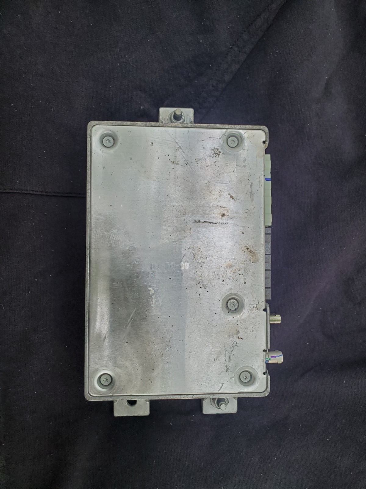 2006 - 08 CADILLAC DTS ONSTAR COMMUNICATION CONTROL MODULE 15946134 15939720 2006 - 08 CADILLAC DTS ONSTAR COMMUNICATION CONTROL MODULE 15946134 15939720