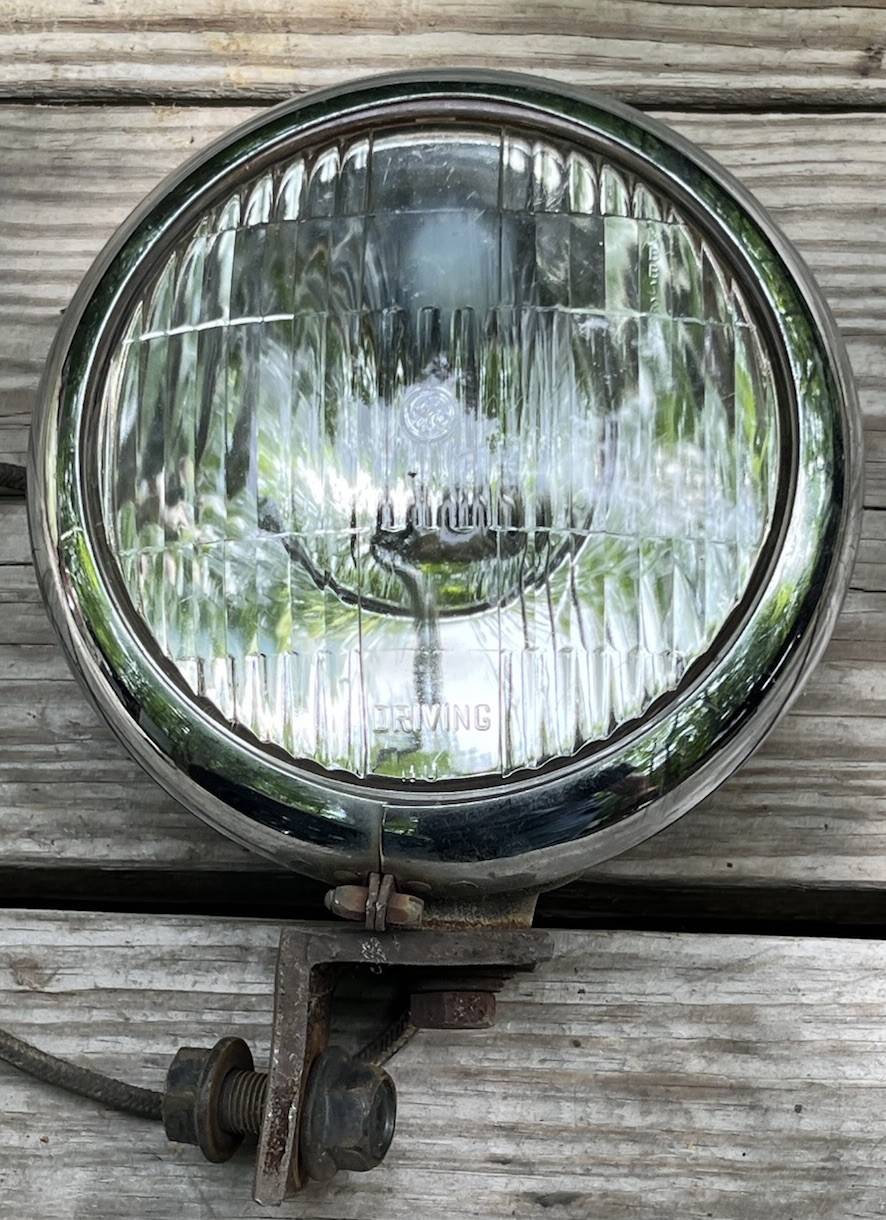 vintage unity s-3  auxiliary driving  fog light for parts