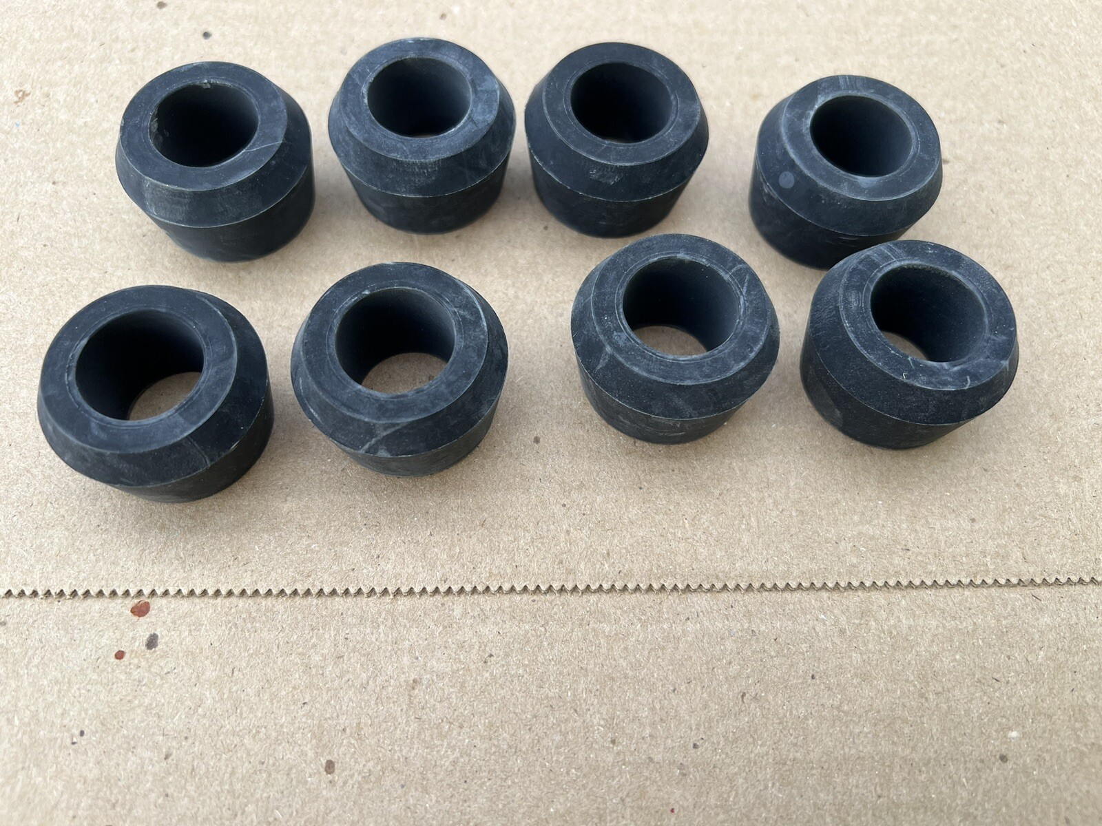 M101 M101A1 M101A2 MILITARY TRAILER 8 NOS SHOCK RUBBERS M101 M101A1 M101A2 MILITARY TRAILER 8 NOS SHOCK RUBBERS