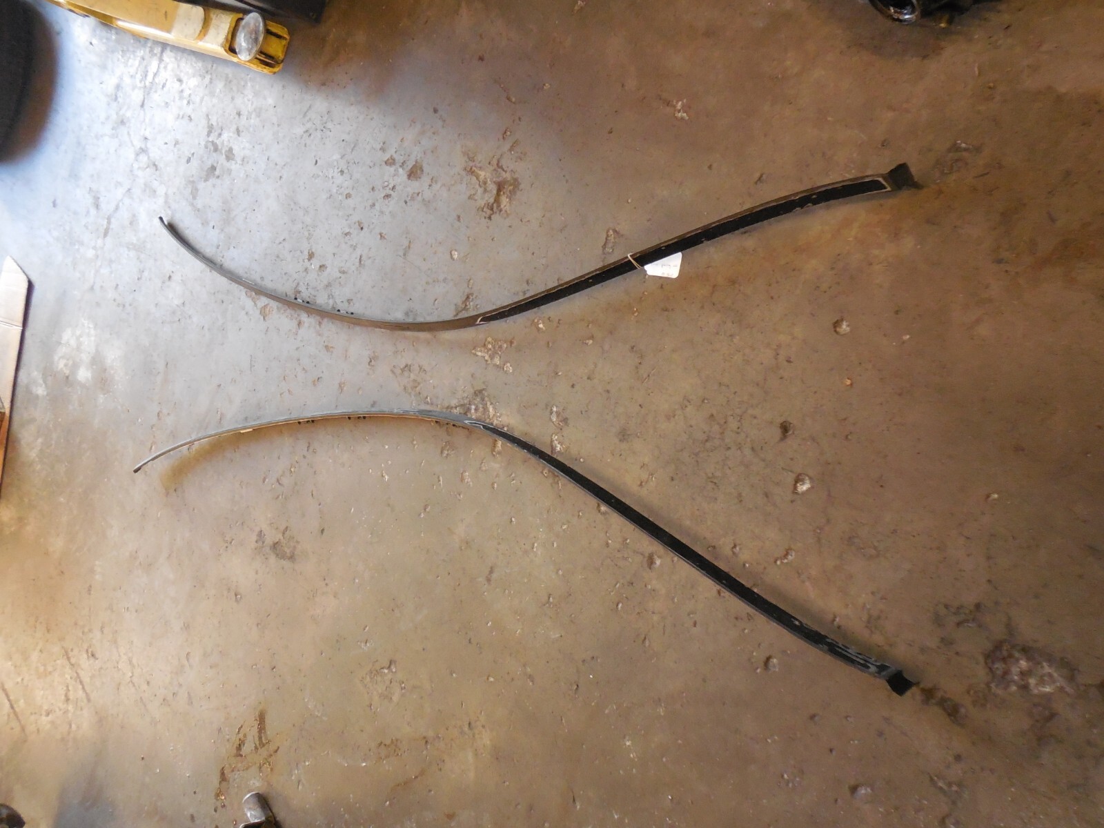 08-14 Mercedes W204 C300 C250 C63 Sedan Pair of Exterior Roof Drip Molding Trim