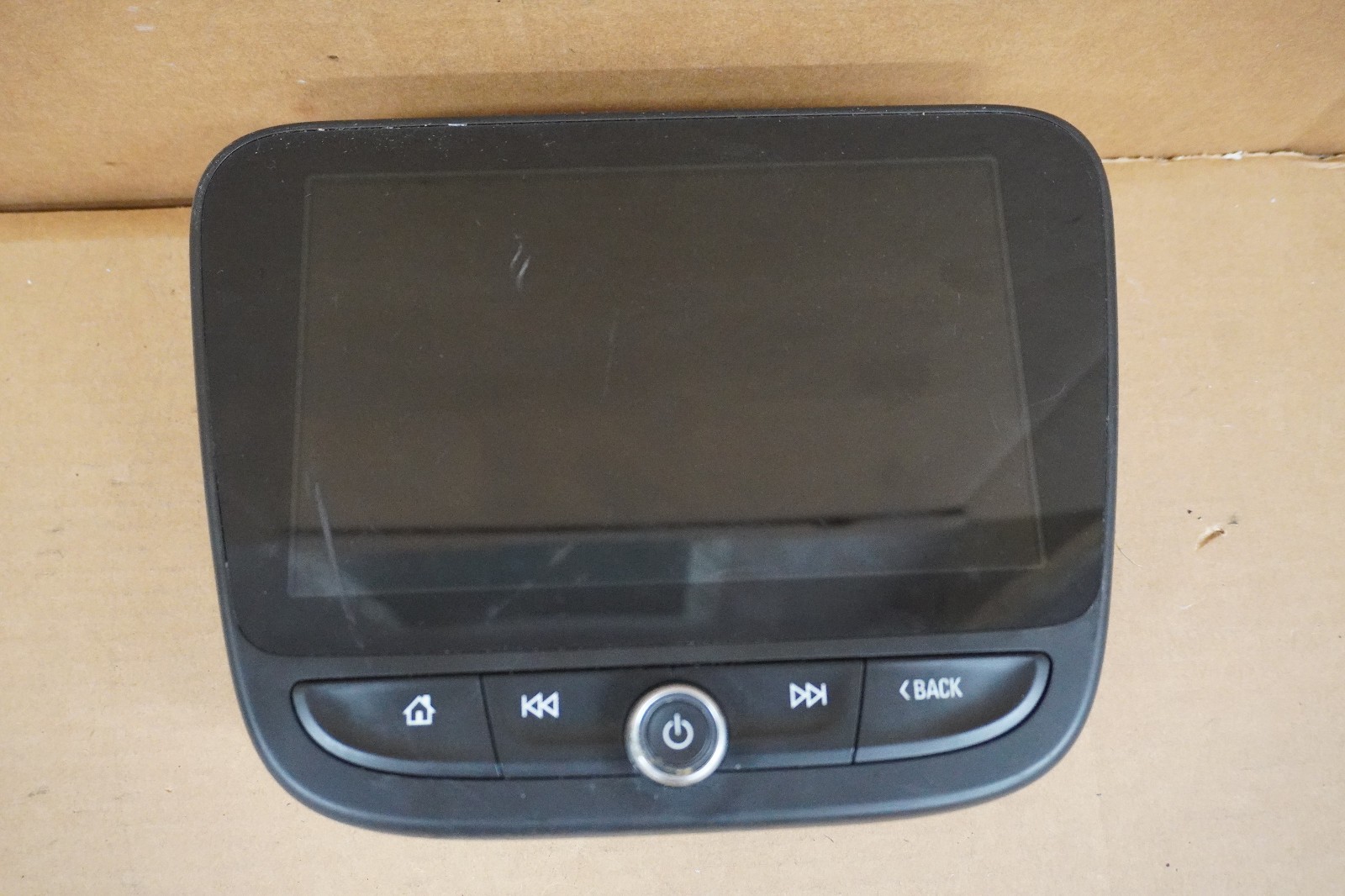19 20 21 22 23 24 Chevy Equinox Audio Information Display Screen OEM 84567685