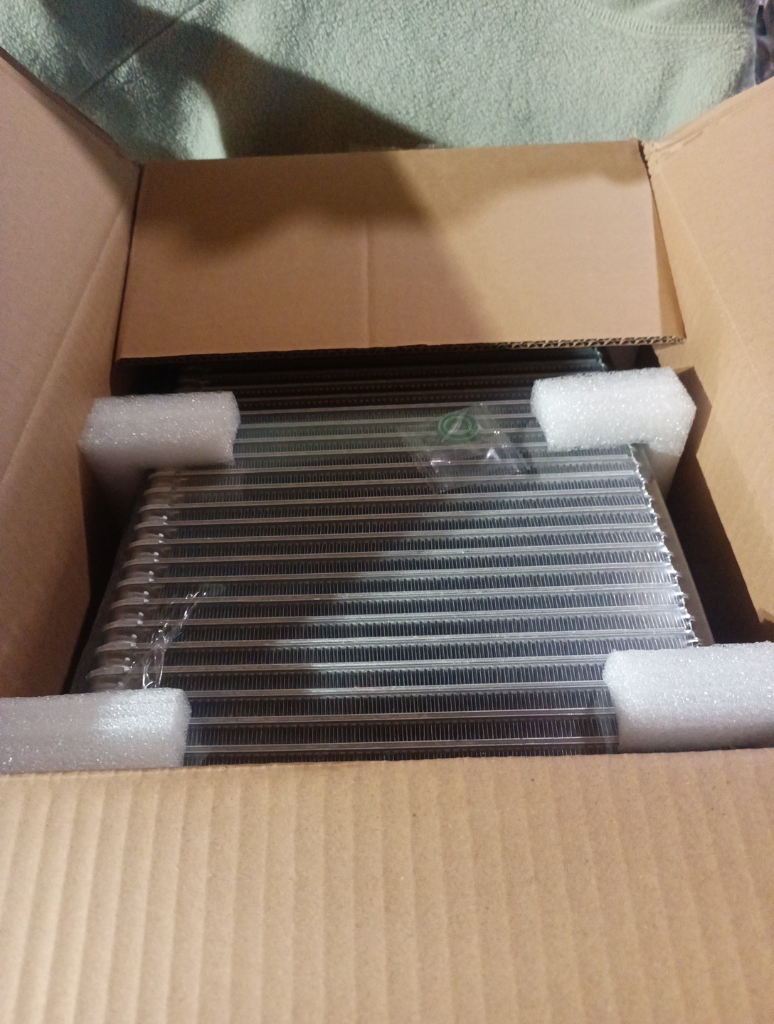 A Premium Ac Evaporator Core Q082423068 AEC62705-C A Premium Ac Evaporator Core Q082423068 AEC62705-C