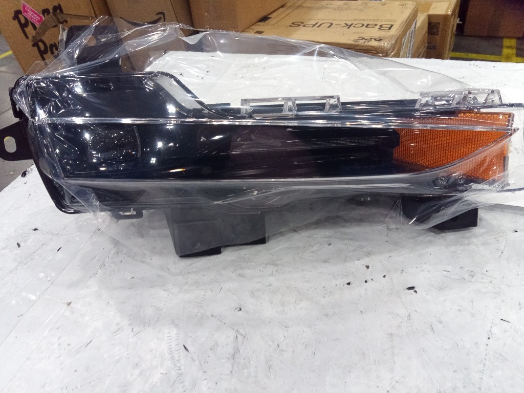 Opened box1077392-00-F Model 3 Y Fog Light Lamp LED (Dark lamp) Right side 17-23