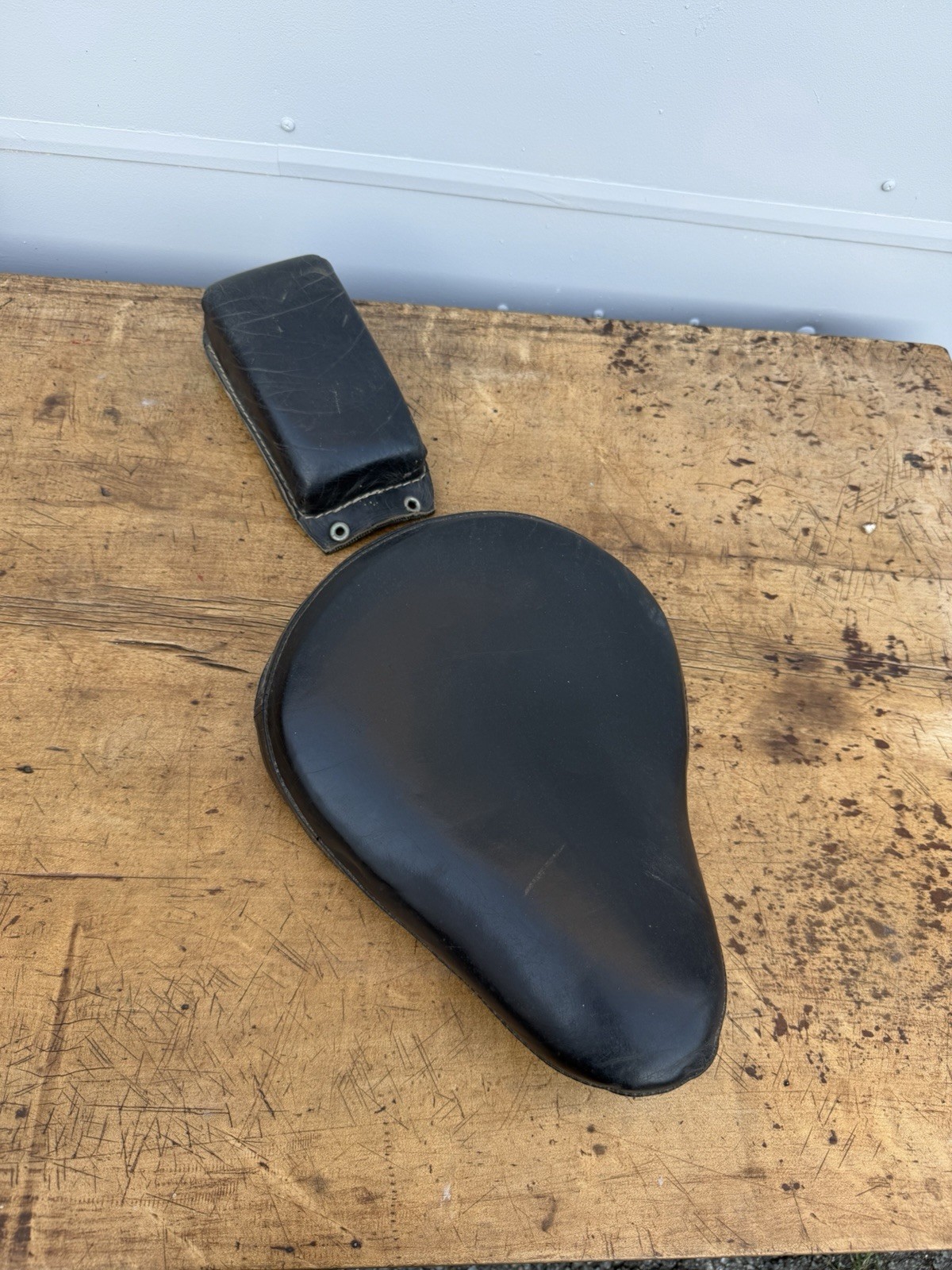 Bates Seat And P Pad Original Narrow Sticker Black Leather Harley Chopper Bobber Bates Seat And P Pad Original Narrow Sticker Black Leather Harley Chopper Bobber