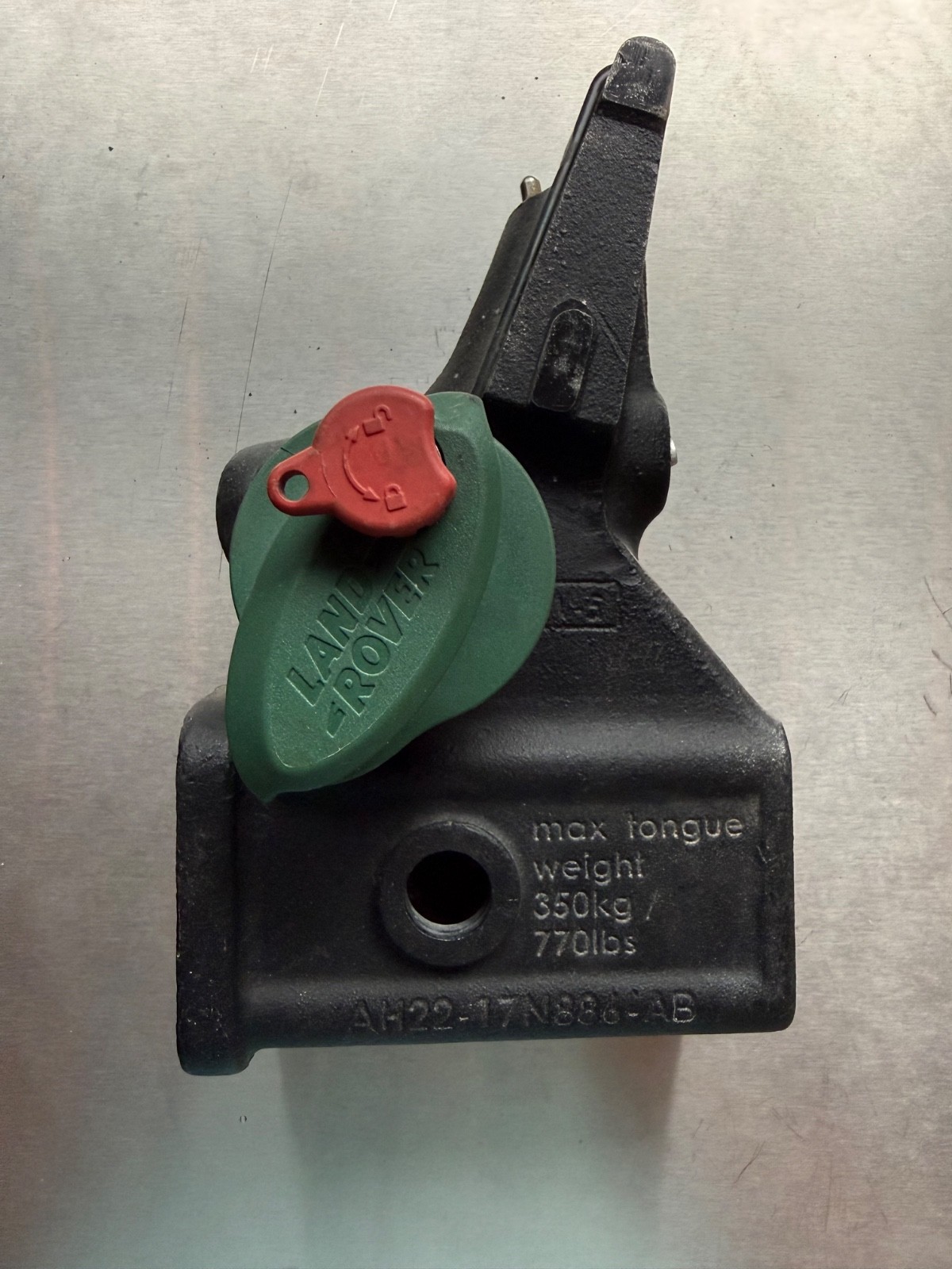 Genuine Land Rover OEM Tow Hitch Receiver LR040248-Lightly Used Genuine Land Rover OEM Tow Hitch Receiver LR040248-Lightly Used