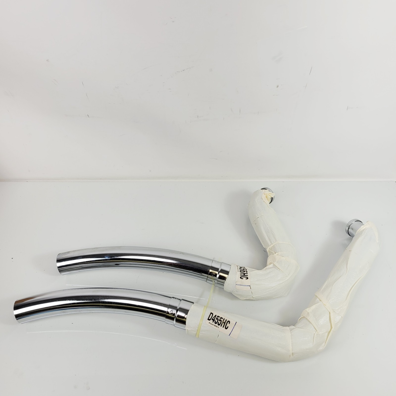 Vance & Hines Harley Softail Big Radius 2-Into-2 Chrome Exhaust 26059 - AS IS